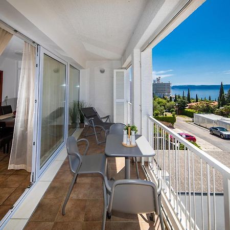 Apartments Casa Bianca Crikvenica Eksteriør billede